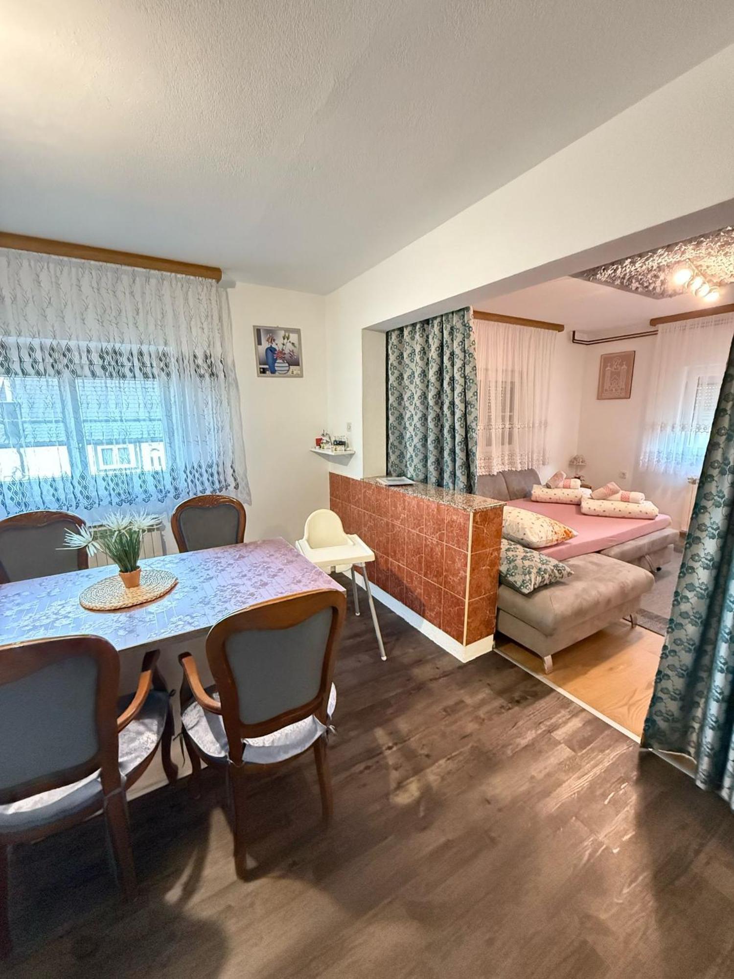 Apartments Marija Vrelo Koreničko Dış mekan fotoğraf