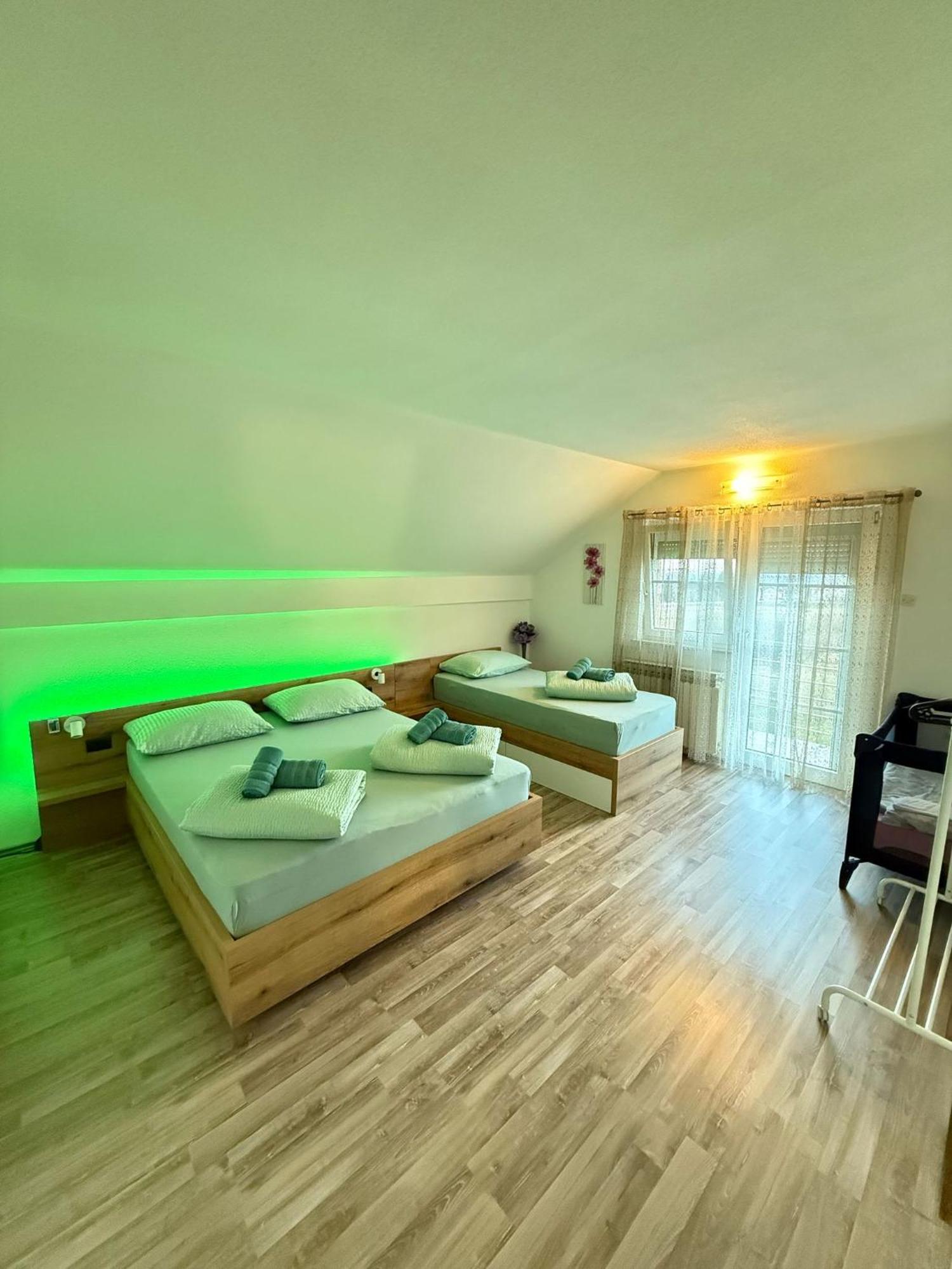 Apartments Marija Vrelo Koreničko Dış mekan fotoğraf